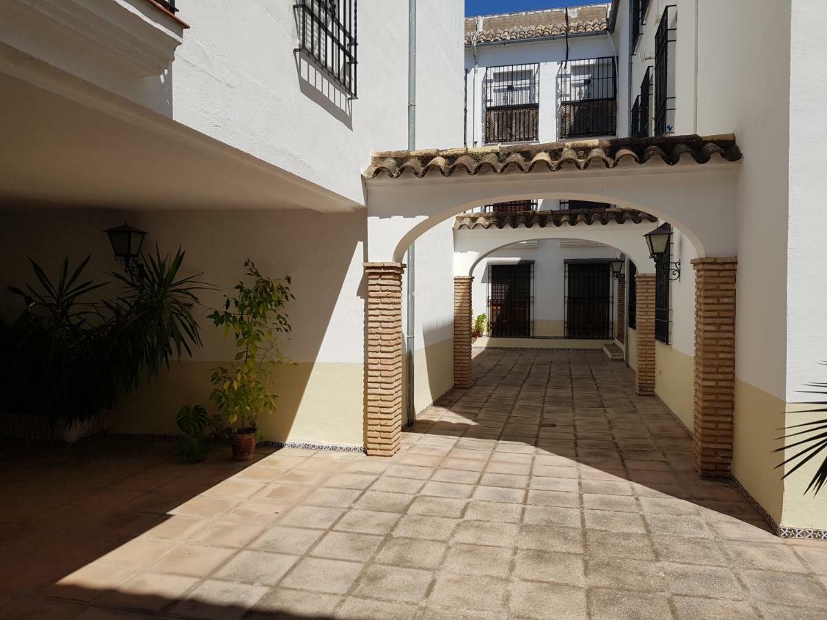 Apartamento En Los Patios De San Basilio コルドバ エクステリア 写真