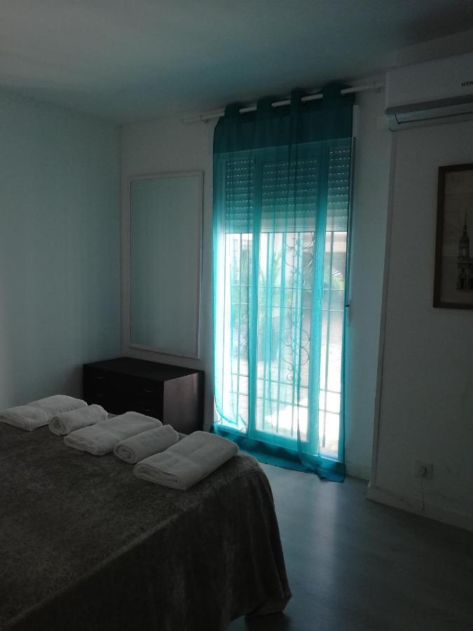 Apartamento En Los Patios De San Basilio コルドバ エクステリア 写真